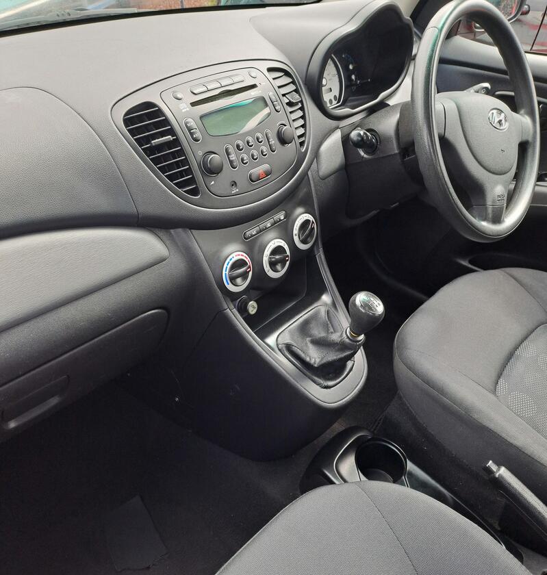 HYUNDAI I10