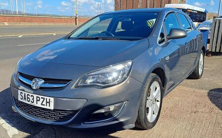 VAUXHALL ASTRA 1.4 16v SRi